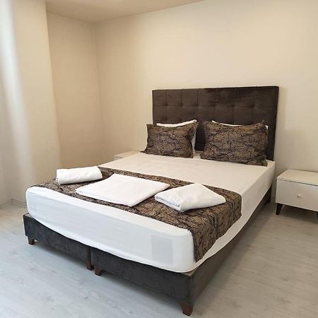 White Crown Apartman Ve Yasam Merkezi Isztambul Kültér fotó