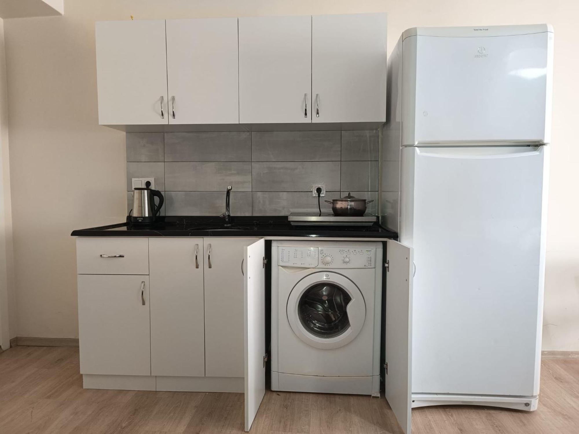 White Crown Apartman Ve Yasam Merkezi Isztambul Kültér fotó