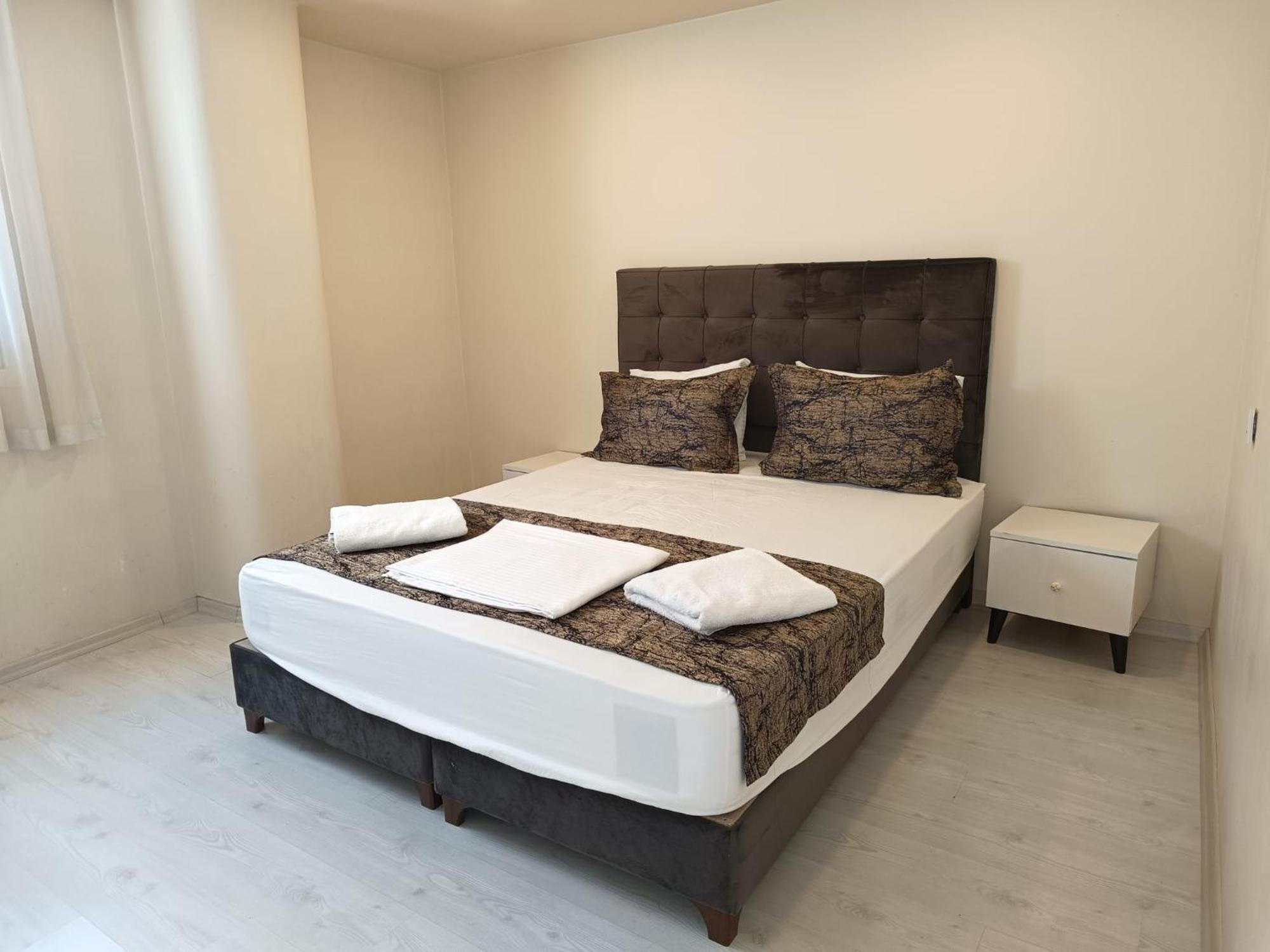 White Crown Apartman Ve Yasam Merkezi Isztambul Kültér fotó